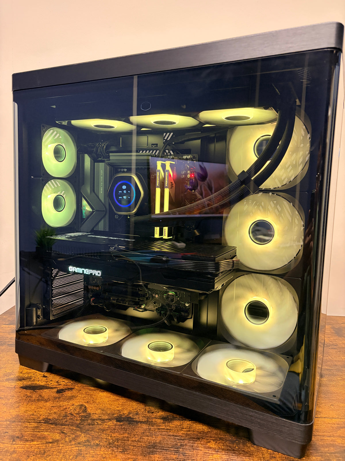 ZeroLag Gaming PC AMD Ryzen 7 9850X3D Nvidia RTX 5080 32GB 6000MT/s DDR5 RAM 2TB NVMe SSD