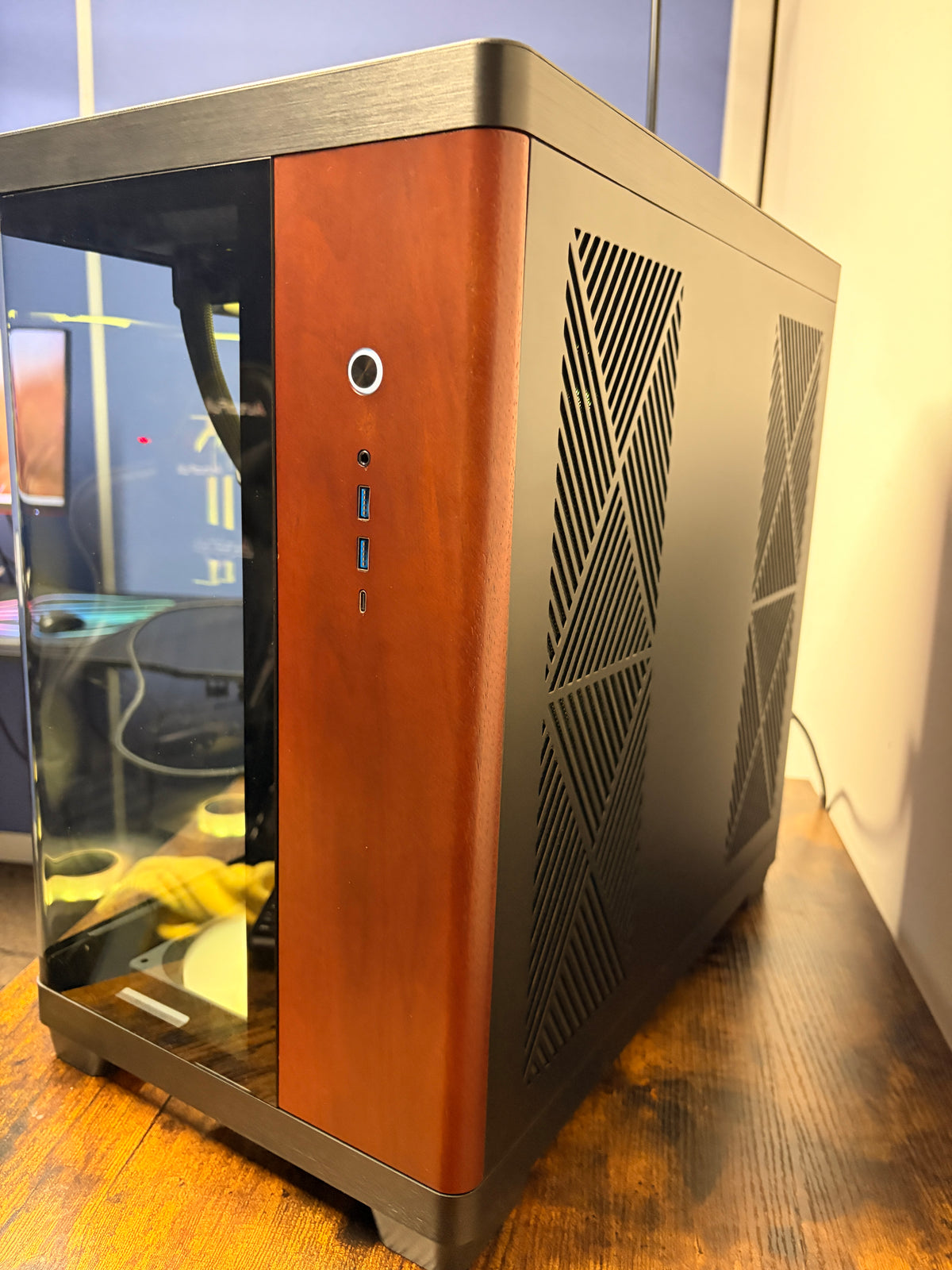 ZeroLag Gaming PC  AMD Ryzen 7 9850X3D Nvidia RTX 5080 32GB 6000MT/s DDR5 RAM 2TB NVMe SSD
